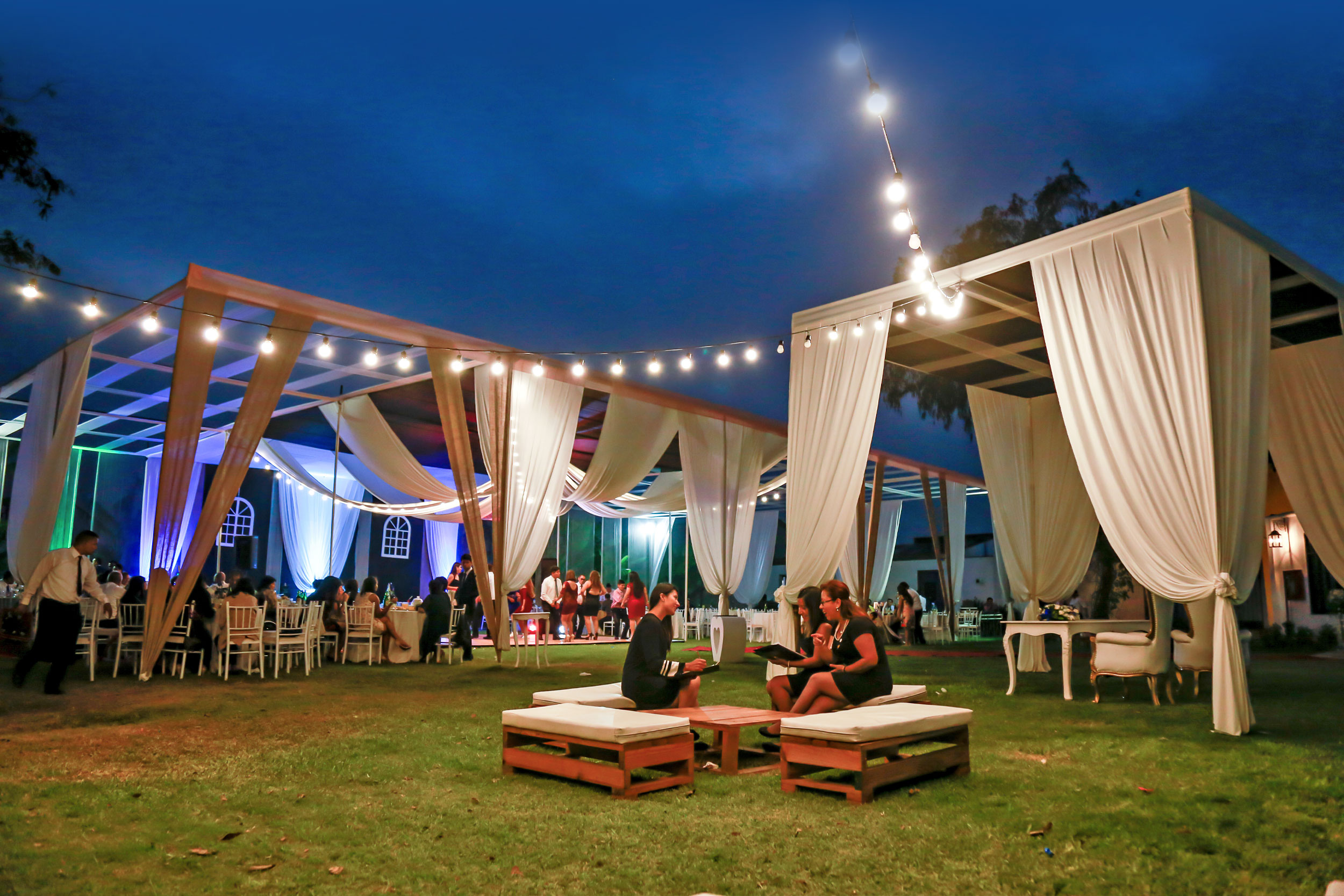 Olivia de Falconi Wedding & Event planner